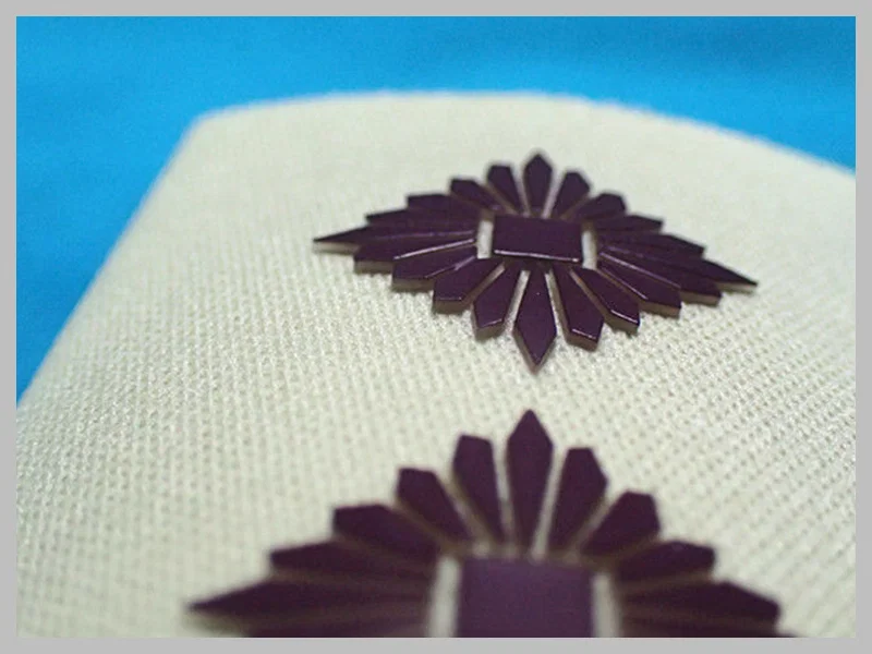woven name tapes