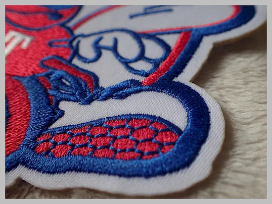 3D Washable Custom Embroidery Heat Transfer Patch For Ski-Wear