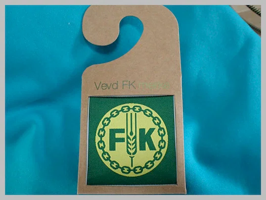 300 x 300mm Custom Clothing Patches Woven Label With Hanger Loop For Outdoor Garment