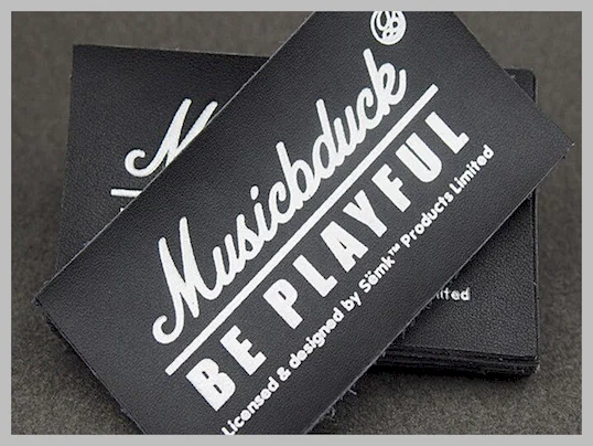 Lightweight Custom Clothing Patches Jeans Leather Label OEM / ODM Avaliable
