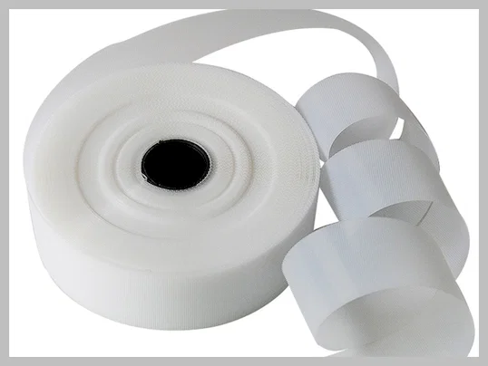 Saliva towel injection hook baby dedicated hook