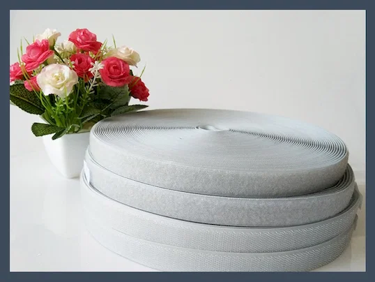 hot selling wholesale 70%nylon 30%polyester blended hook and loop,black and white